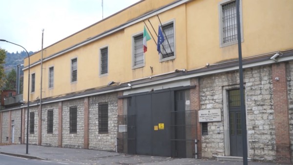 Duplice evasione a Varese e gravi disordini a Brescia - Comunicato stampa
