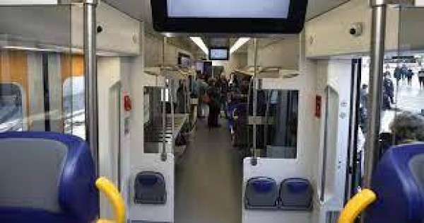 Sicurezza: Passeggeri minacciati con forbici su treno Napoli-Roma - Comunicato stampa