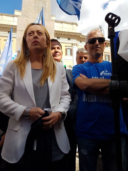 Quando Giorgia Meloni e Matteo Salvini manifestarono con la Polizia Penitenziaria