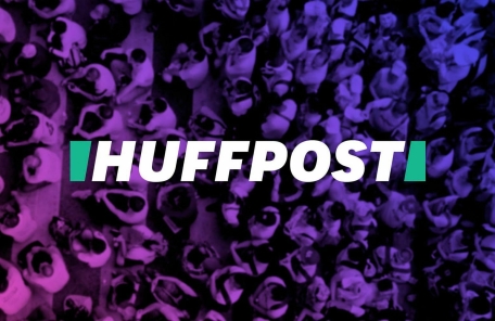 HUFFINGTONPOST - Non solo gli operatori, anche gli agenti tornano in Italia. I centri in Albania senza migranti né personale